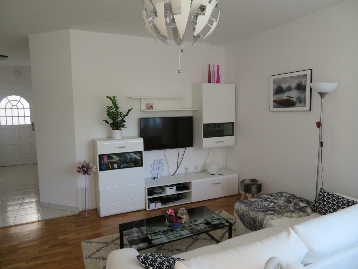 Apartman Eli Rovinj Ngoại thất bức ảnh